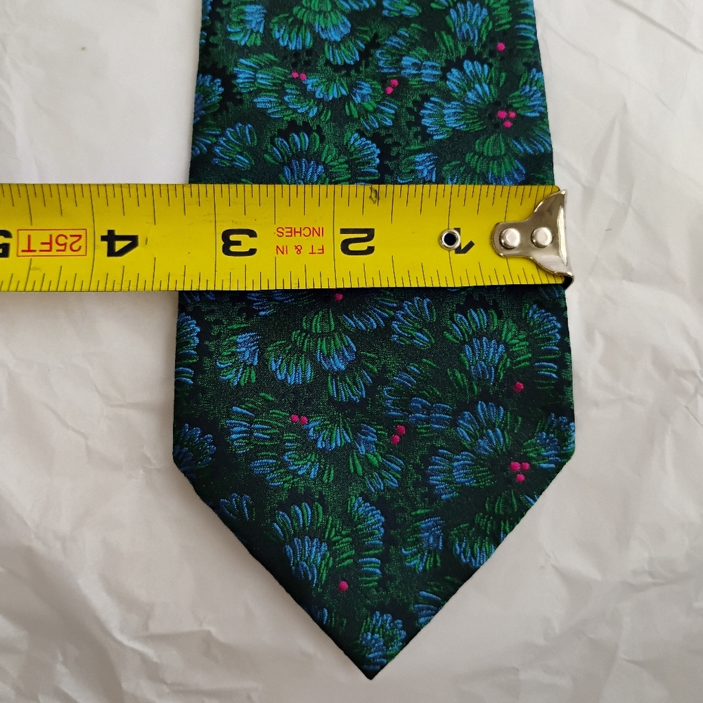 COPY - Recent Charvet Geometric mens tie - Picture 5 of 11